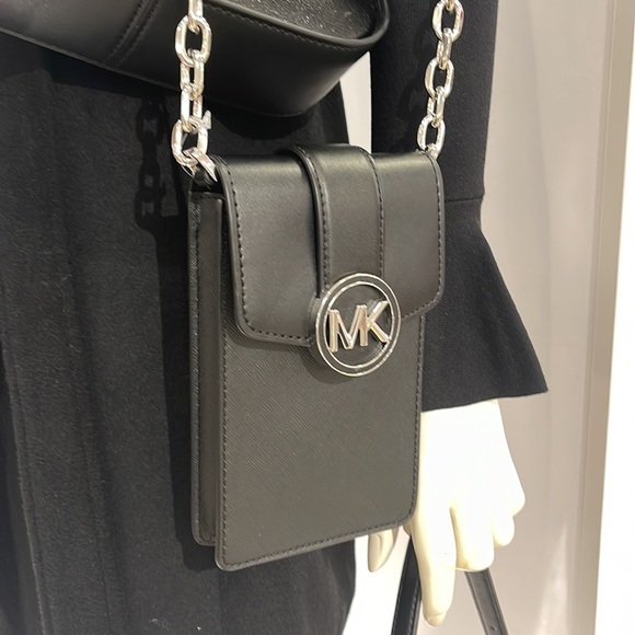 Michael Kors Carmen Small Logo Smartphone Crossbody Bag
 Black 
NWT - Picture 10 of 16